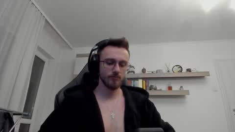 Andi online show from 11/12/25, 04:07