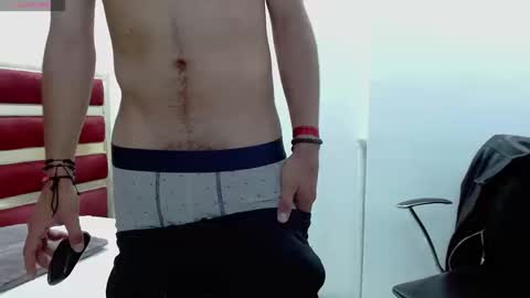 Stiven online show from 09/10/25, 02:17