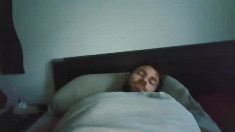 Snapshot of alphah_hunk chatting on 10/14/25, 06:36 alphah_hunk online show from 10/14/25, 06:36