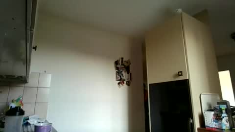 Snapshot of alphah_hunk chatting on 10/18/25, 07:31 alphah_hunk online show from 10/18/25, 07:31