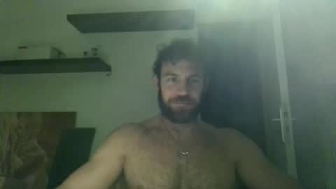 Snapshot of alphah_hunk chatting on 10/28/25, 05:04 alphah_hunk online show from 10/28/25, 05:04
