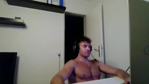 alphah_hunk online show from 07/30/26, 06:40