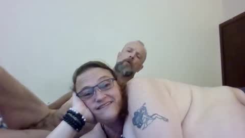 alphaluna709 online show from 11/04/25, 04:17