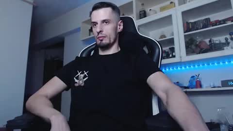 Snapshot of alphamastertodd chatting on 12/01/25, 06:13 MasterTodd online show from 12/01/25, 06:13