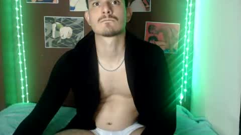 Snapshot of alphamercury chatting on 06/14/26, 05:09 alphamercury online show from 06/14/26, 05:09