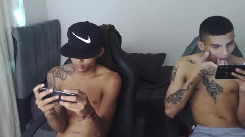 Snapshot of alphas_latins chatting on 05/15/26, 08:16 alphas_latins online show from 05/15/26, 08:16