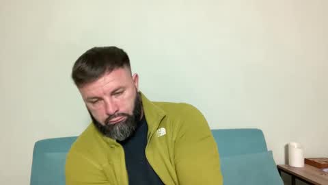 Snapshot of alphasparks chatting on 09/29/25, 02:27 Jhonny online show from 09/29/25, 02:27