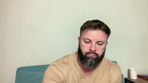 Snapshot of alphasparks chatting on 10/09/25, 02:53 Jhonny online show from 10/09/25, 02:53