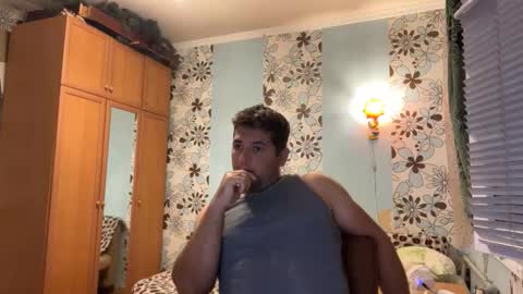 Alex online show from 09/08/25, 09:25