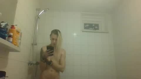 altboy010 online show from 01/01/25, 04:07