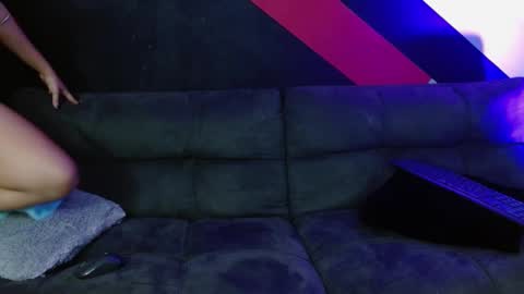 Alter  online show from 03/07/25, 09:06