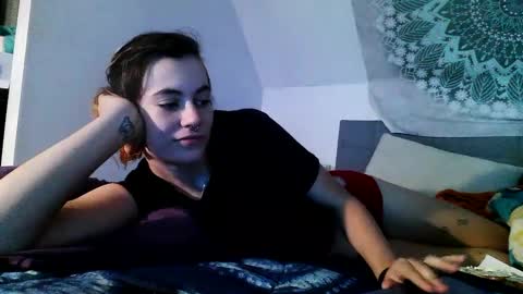 Ivy online show from 09/16/25, 01:23