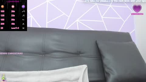 Snapshot of althea_moore chatting on 12/25/24, 07:34 My name is althea Lush is activeThere are legends that in this room all your wishes can come true Private is Open online show from 12/25/24, 07:34