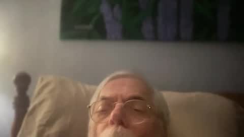 Snapshot of altman4117c chatting on 05/13/26, 02:42 altman4117c online show from 05/13/26, 02:42