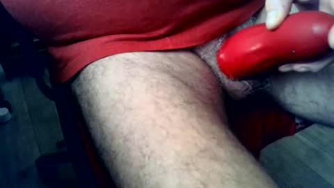 Snapshot of altra21 chatting on 10/22/25, 11:32 altra21 online show from 10/22/25, 11:32