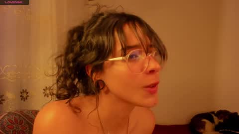 Snapshot of aluna_0310 chatting on 12/19/24, 11:14 . . online show from 12/19/24, 11:14