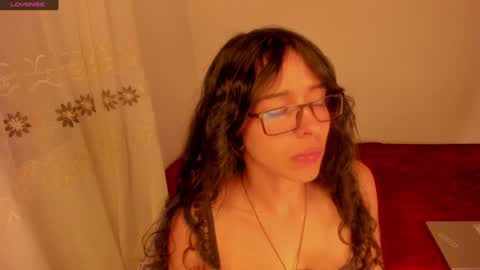 Snapshot of aluna_0310 chatting on 01/16/25, 11:59 . . online show from 01/16/25, 11:59