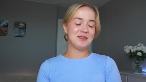 Amelia NEXT STREAM  online show from 10/07/25, 01:41