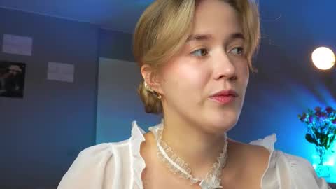 Amelia NEXT STREAM  online show from 12/02/25, 01:39