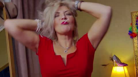 Alura Jenson online show from 11/12/25, 09:03