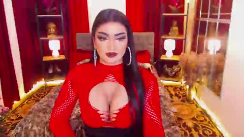 Snapshot of alurajhenson chatting on 12/18/24, 02:32 Alura Jhenson online show from 12/18/24, 02:32