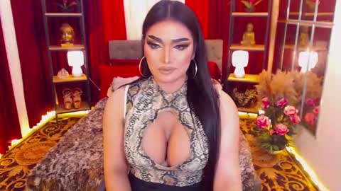 Snapshot of alurajhenson chatting on 01/09/25, 11:14 Alura Jhenson online show from 01/09/25, 11:14