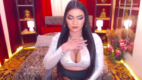 Snapshot of alurajhenson chatting on 01/21/25, 01:18 Alura Jhenson online show from 01/21/25, 01:18