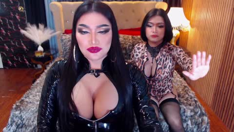 Snapshot of alurajhenson chatting on 02/04/25, 02:39 Alura Jhenson online show from 02/04/25, 02:39