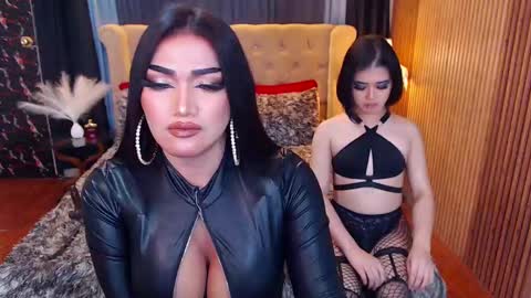 Snapshot of alurajhenson chatting on 02/16/25, 03:15 Alura Jhenson online show from 02/16/25, 03:15