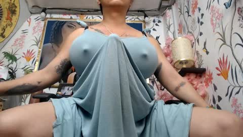 SARAHEYHEYHUGECOCK online show from 02/03/25, 11:05