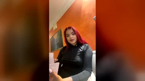 Snapshot of alwaysophie chatting on 06/10/26, 10:08 Andrea online show from 06/10/26, 10:08