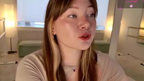 Lilu online show from 07/17/26, 05:25