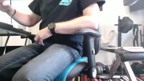 alwaysupforit12 online show from 10/10/25, 09:52