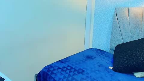   A L Y  online show from 09/19/25, 12:06