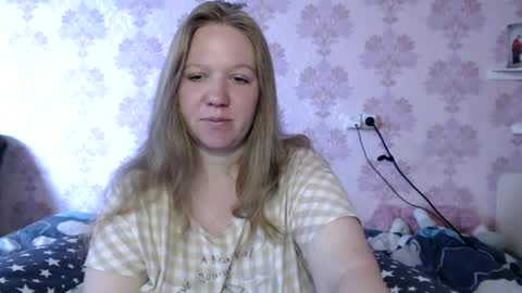alya764770 online show from 07/05/26, 05:47