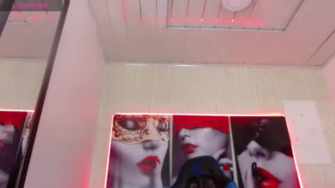 Snapshot of alya_gomez chatting on 12/05/24, 10:12 online show from 12/05/24, 10:12