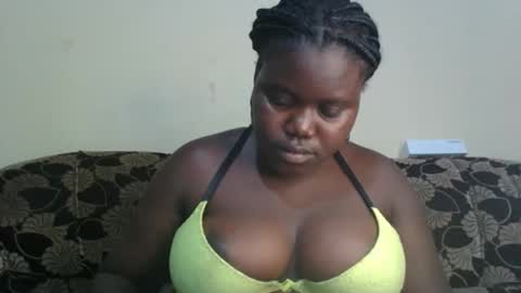 Snapshot of alyabeiby chatting on 11/02/25, 10:06 alyabeiby online show from 11/02/25, 10:06