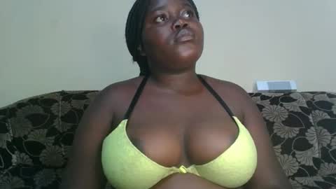 Snapshot of alyabeiby chatting on 11/03/25, 07:15 alyabeiby online show from 11/03/25, 07:15