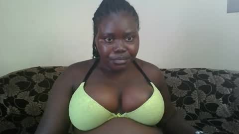 Snapshot of alyabeiby chatting on 11/12/25, 06:36 alyabeiby online show from 11/12/25, 06:36