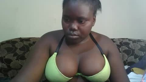 Snapshot of alyabeiby chatting on 11/20/25, 05:29 alyabeiby online show from 11/20/25, 05:29