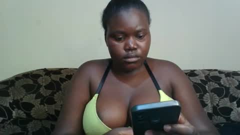 Snapshot of alyabeiby chatting on 11/24/25, 05:40 alyabeiby online show from 11/24/25, 05:40