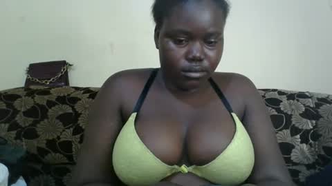 Snapshot of alyabeiby chatting on 11/26/25, 04:35 alyabeiby online show from 11/26/25, 04:35