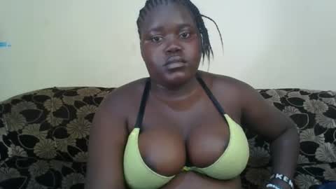 Snapshot of alyabeiby chatting on 11/28/25, 08:17 alyabeiby online show from 11/28/25, 08:17