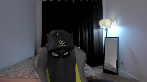 Anna online show from 12/29/24, 07:53