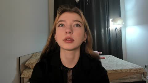 Anna online show from 01/09/25, 05:33