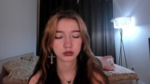 Anna online show from 01/19/25, 07:15