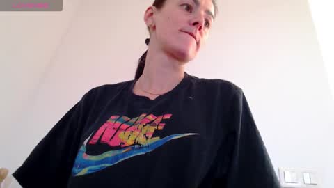 Missy online show from 10/30/25, 05:42