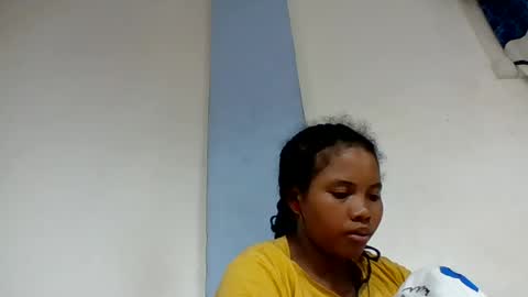 alydie7 online show from 06/30/26, 05:47