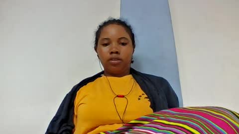 alydie7 online show from 07/07/26, 06:47