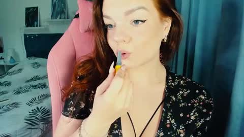 Snapshot of alysanight chatting on 12/02/24, 07:36 Alysa online show from 12/02/24, 07:36